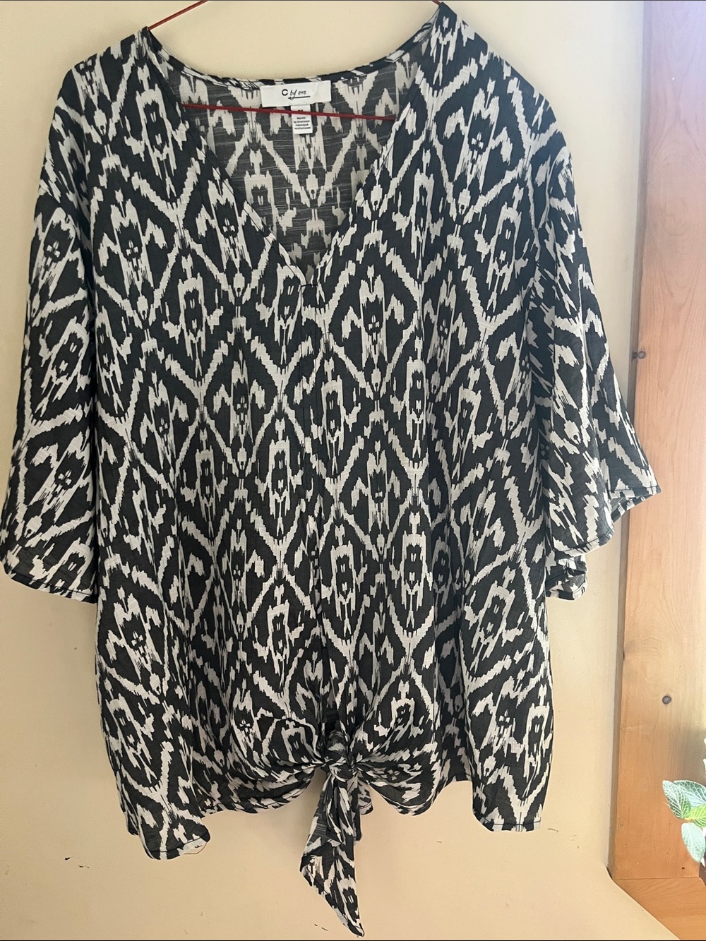 Black and White Tie-Front Ikat Print Top
